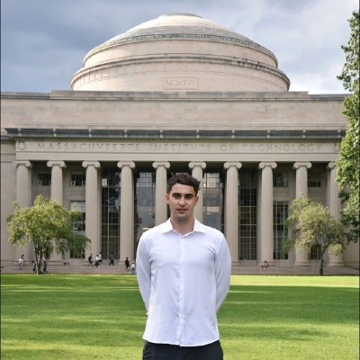 Tiago Harari